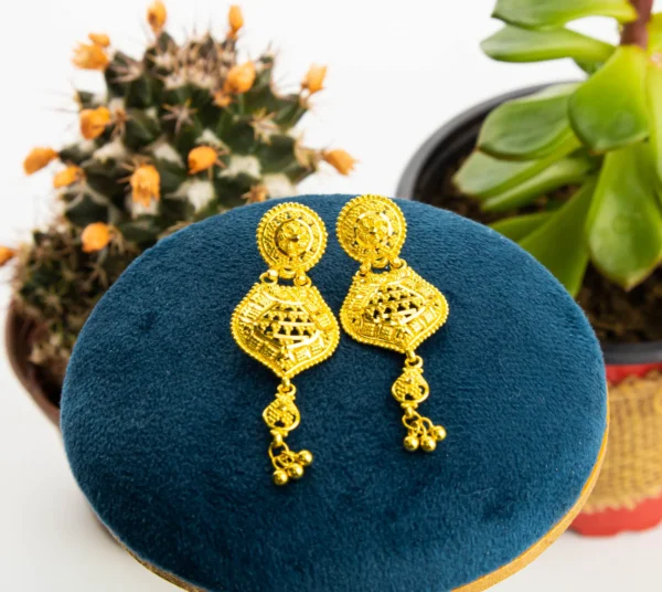 Aretes de oro hindú 22k